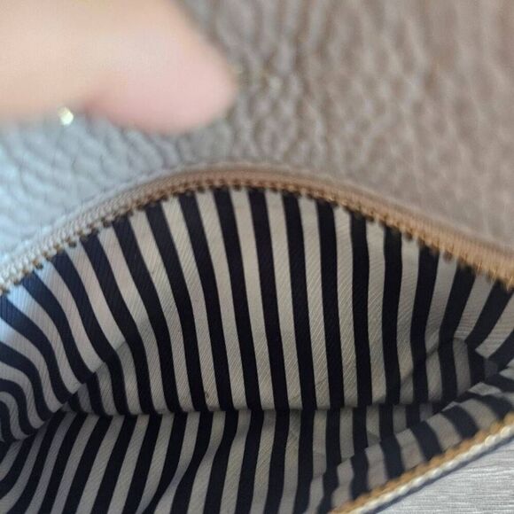Kate spade tan pebbled leather Double Zip pockets Wristlet - Picture 7 of 8